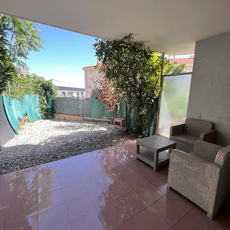 Apartment Grand Avec Terrace Et Parking *