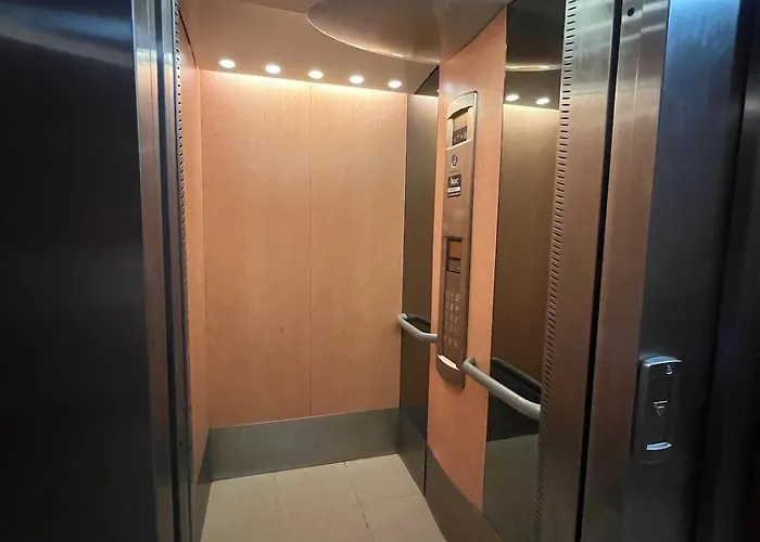 Apartment Grand Avec Terrace Et Parking Beausoleil